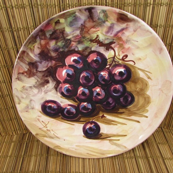 Vintage Peasant Village Italian Pottery Hand Painted Fruit Grapes 8.25" Plate - Picture 2 of 7